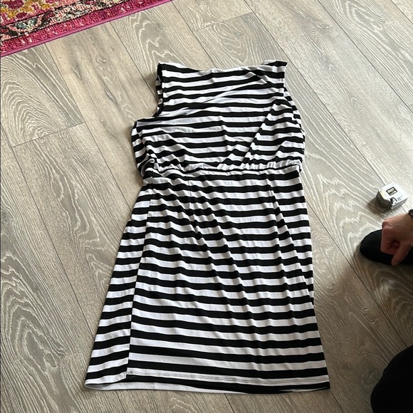 Black and White Striped Dress - Picture 7 of 8